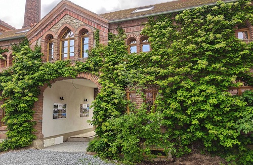Buhlau Apartment | Wellness apartment: private sauna, hot tub – last-minute