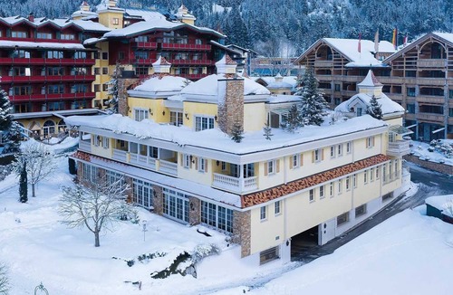 Maurach Resort | Wellnessresidenz 45m² - The alpine power place - Alpenrose / Cocoon Lodge