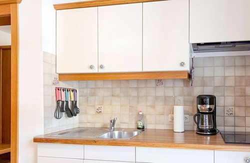 Wallgau Apartment | "Wetterstein" apartment/1 bedroom/shower, toilet - rock crystal, guest house