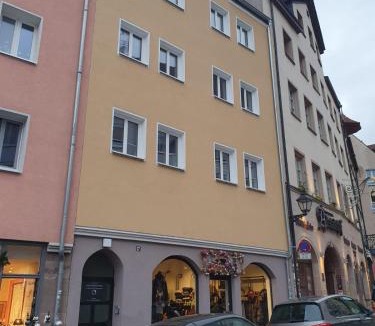 Altstadt - Sankt Sebald Hostel | White Pearl Hostel 2