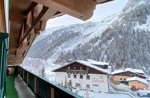 Mandarfen Apartment | Wildspitze - Pension Alpin