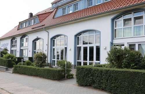 Stolpe Apartment | Windflüchter LH-305 - The country farm Windflüchter LH-305 - Family-friendly