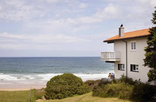 San Vicente de la Barquera House | Wishome—Dream Home on Oyambre Beach, Comillas