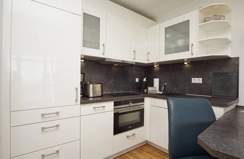 Gohren Apartment | With sea view and balcony, use of swimming pool and sauna - Sea view apartment 14