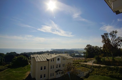 Gohren Apartment | With sea view and balcony, use of swimming pool and sauna - Sea view apartment 40