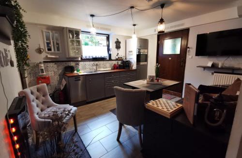 Furstenfeldbruck District Apartment | Wohnen im Ampertal in Grafrath