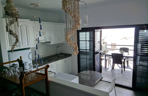 Galdar Apartment | Wohnung "Faro de Sardina" mit Blick aufs Wasser by Interhome