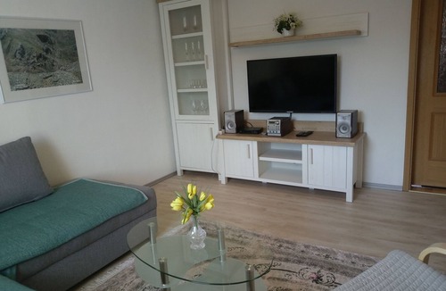 Hanichen Apartment | Wohnung in Hänichen mit Garten by Interhome