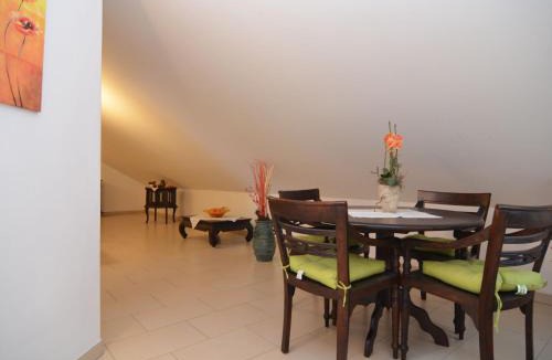 Rotthalmuenster Apartment | Wohnung in Rotthalmünster mit Garten