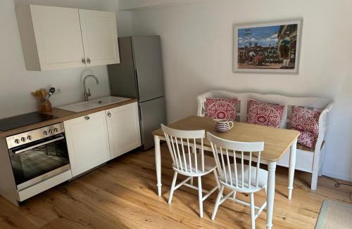 Starnberg Apartment | Wohnung mit Terrasse am Waldrand
