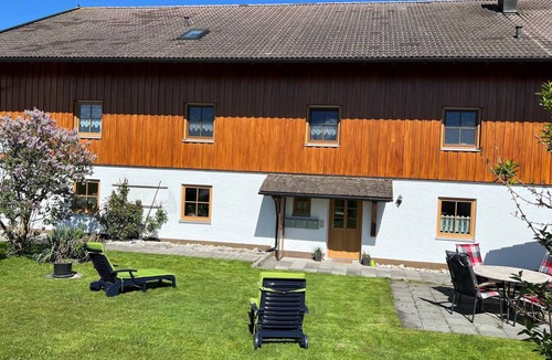 Obing Apartment | Wohnung mit Zwei Schlafzimmern