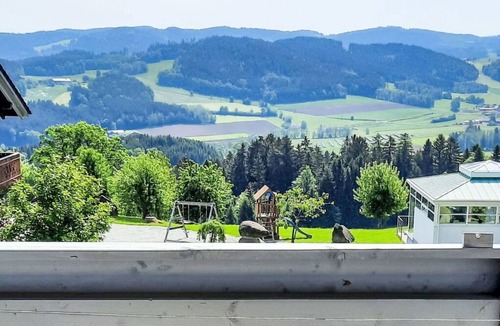 Kollnburg House | Wonderful private villa for 17 guests with pool, WIFI, TV, terrace and pets allowed