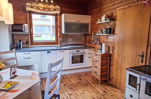 Verditz House | Wonderful private villa for 5 people with WIFI, TV and terrace