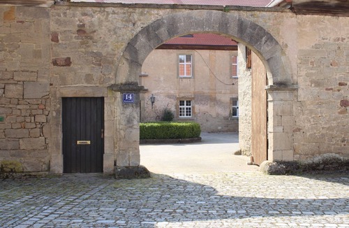 Bastheim Apartment | Wonderful vacation apartment with a wide view over the forest and meadow (50sqm)