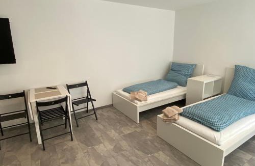 Hagen Apartment | Work and Sleep Hagen 3 Pers Renoviert Ruhig und modern Monteurwohnung H3