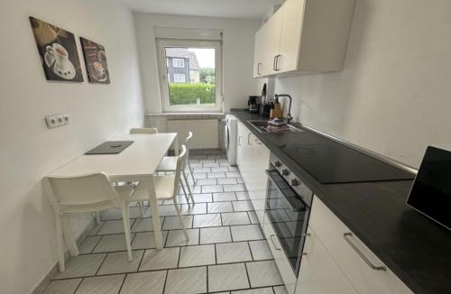 Hagen Apartment | Work and Sleep Hagen 6 Pers Komfortwohnung für Gruppen H6