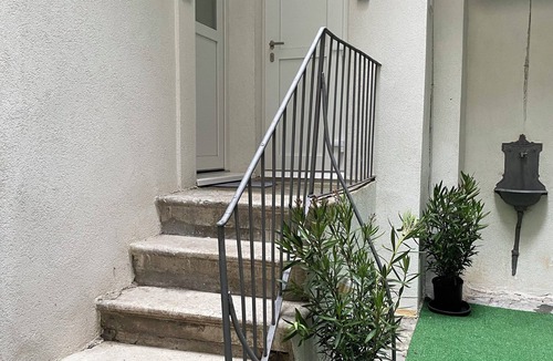 Citta Nuova-Barriera Nuova-San Vito-Citta Vecchia Apartment | Wunderschöne Ferienwohnung im Zentrum von Triest für 4 bis 5 Personen