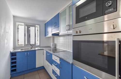 Sardina House | Yenhel Holiday Home with Sea Views, Private Terrace and Wi-Fi