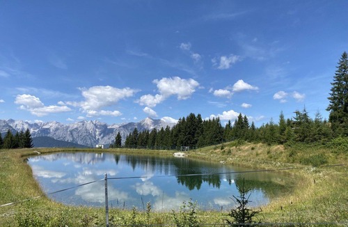 Schwaz Cabin | Yoga-retreat auf Almhütte mit Meditation und Ayurvedischer Küche und Kräuterkurs
