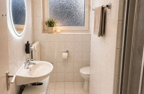 Limbeck Apartment | Your own 80-square-meter apartment for your group of guests
