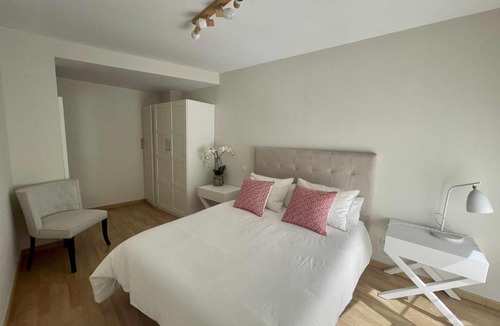 San Pablo Apartment | Zabella Mercado central