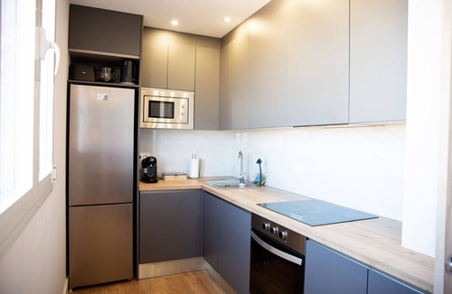 Zaragoza Old Town Apartment | Zabella Moreria - New apartment with view