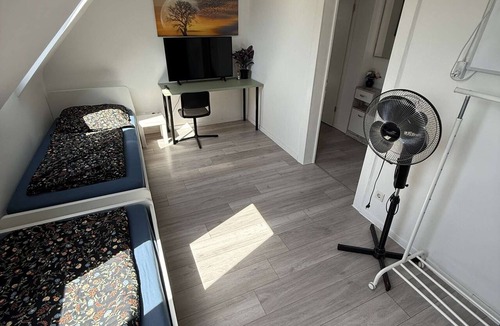 Eicken Apartment | Zentral Gelegenes Apartment am Bunter Garten in Mönchengladbach