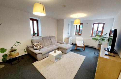 Ostorf Apartment | zentrale Ferienwohnung - direkt am See und in Schlossnähe