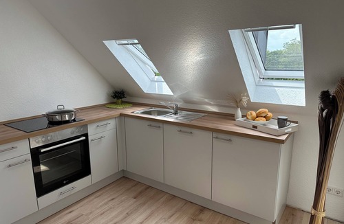Herne Apartment | Zentrales Neues, Modernes Apartment. Schneller Zugang Mittels Code-schloss