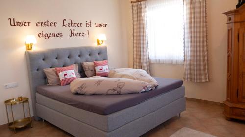 Rohrberg Apartment | Zillertal Ferienhaus Rohrberg Panoramablick mit Garten und Sauna