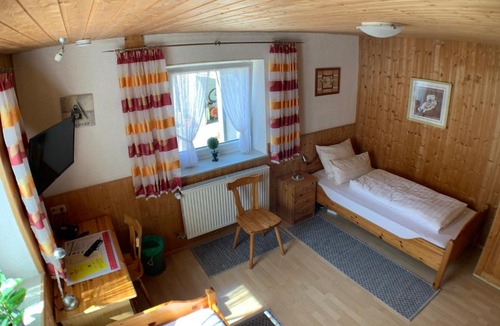 Wolfersdorf House | Zimmervermietung Ziegltrum