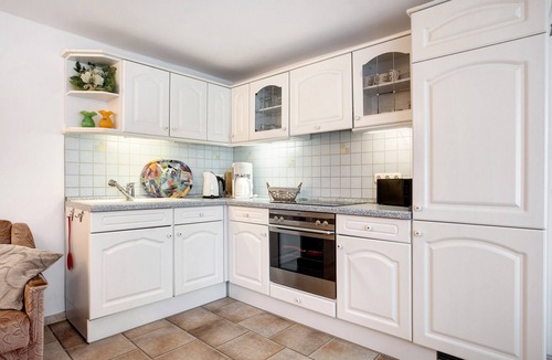 Zinnowitz Apartment | Zinnowitz Apartment – Caeser with Private Terrace, Near the Beach, Quiet, Well Equipped