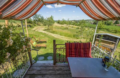 Burgweiler House | Zirkuswagen
