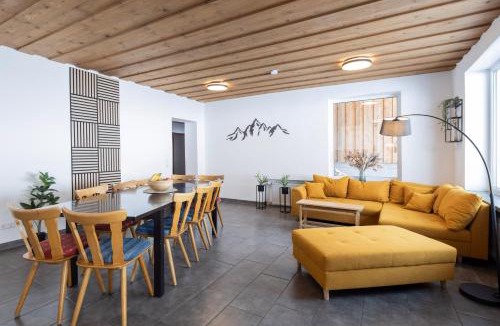 Unterjoch House | Zum Hüttenklaus - 12 Personen Gruppenunterkunft in den Bergen mit eigenem Badezuber