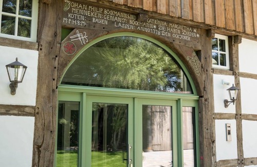 Versmold Apartment | Zum Heuerling vacation apartment "Tenne" with sauna