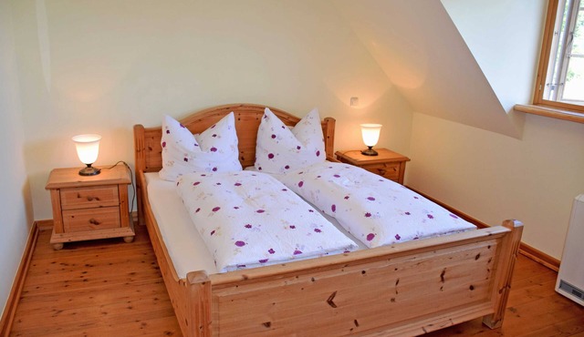 02 Holiday apartment with lake view - Holiday apartments on the Reddevitzer Hövt