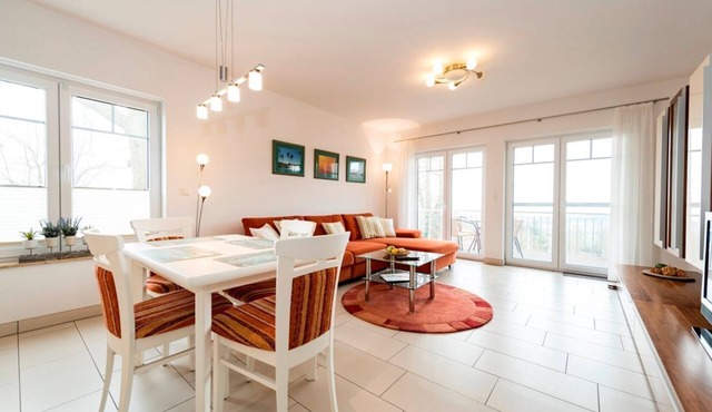 03 3-raum-fewo mit Meerblick u. Balkon - Appartementhaus mit Meerblick im Ostseebad Göhren