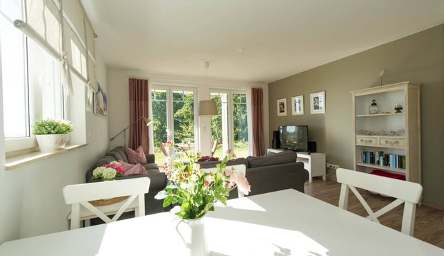 05 3-raum-fewo mit Meerblick u. Terrasse - Appartementhaus mit Meerblick im Ostseebad Göhren