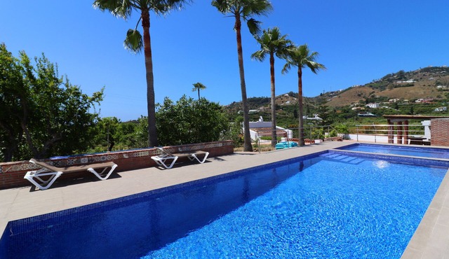 1035 Villa el Crucero