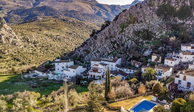 2 bedroom pet friendly home in Montejaque