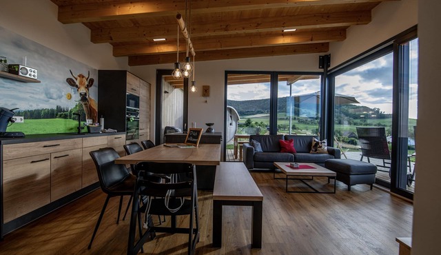 2 Ferienhaus Sepp, 105 qm Inklusive Terrasse, 2 Schlafzimmer, Max. 5 Personen