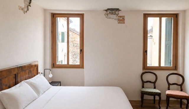 209 - Angel Room
