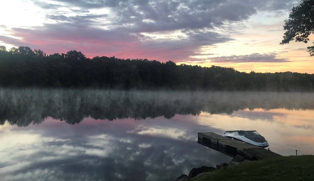 3 bedroom waterfront home. Stillwater Serenity, Saratoga Excitement.