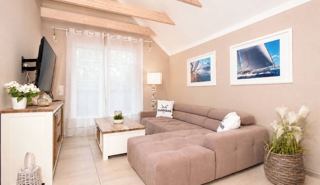 3 rooms, balcony & comfort for 4 people and dog