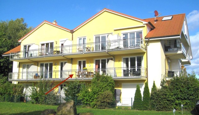 4* Holiday apartment near the beach with sunny balcony