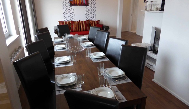 5 rooms, up to 13 persons, terrace, luxurious furnishings, "lily"