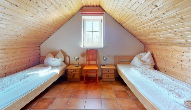 75m² 4 Räume 3 Sz 1 Duschbad/wc Terrasse - Familienhof Miller