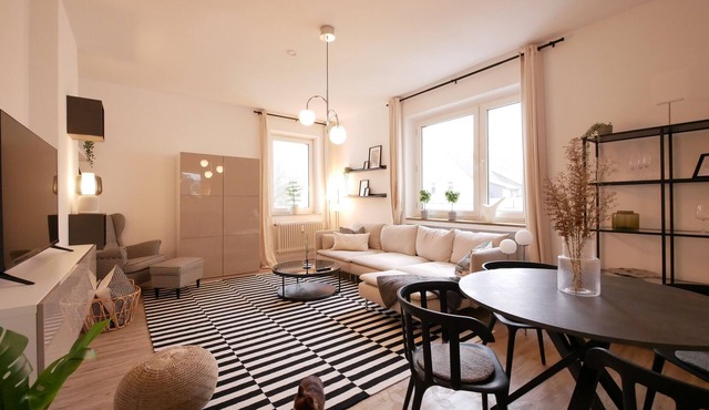 75m², central, cosy, own parking space