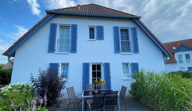 98 DH Ginsterweg 7 b