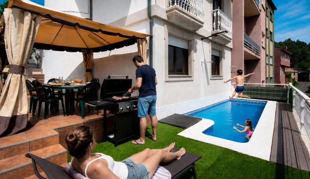 AG Casa Chorente con piscina, Rias Baixas Galicia